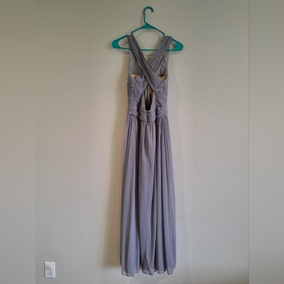 Davids bridal Bellini special occasion criss cross back halter dress size 2 - Picture 8 of 8